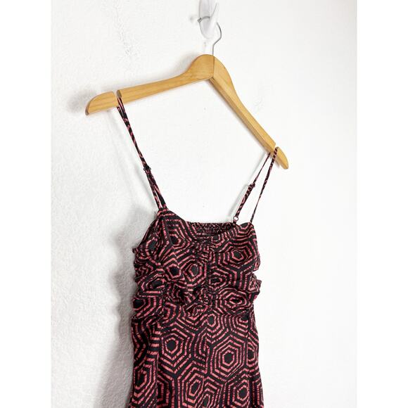 Urban Outfitters Veronica Midi Dress Size XS Ruched Geometric Smocked Back - Picture 7 of 13